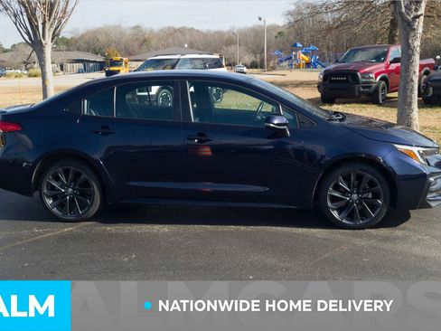 Used 2023 Toyota Corolla SE image 5