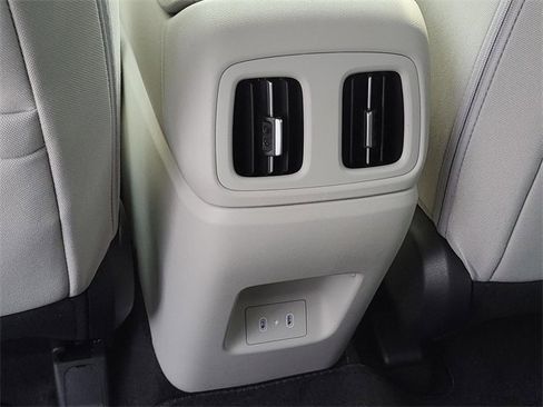 New 2026 Hyundai Tucson Blue SE image 11