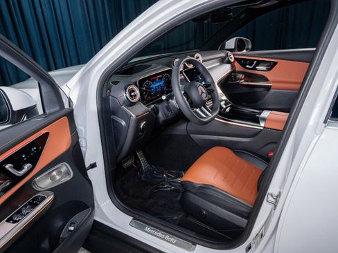 New 2026 Mercedes-Benz GLC 300 image 10
