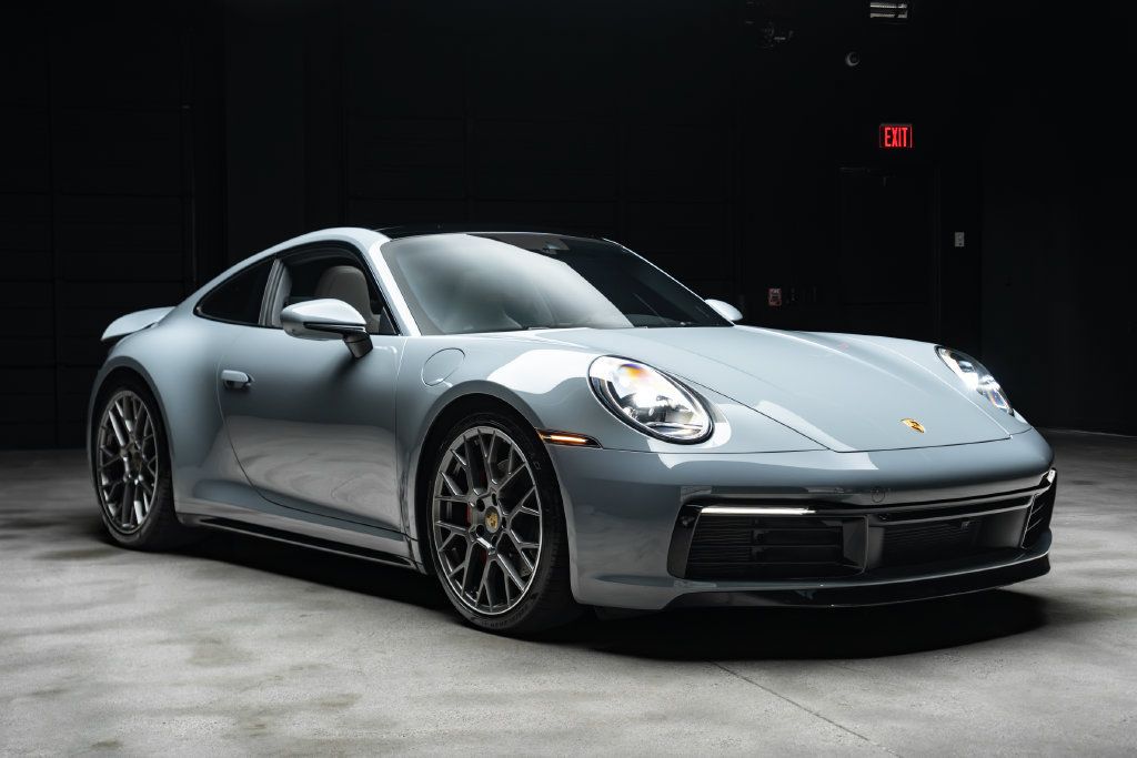 Used 2024 Porsche 911 Carrera S RWD image 9