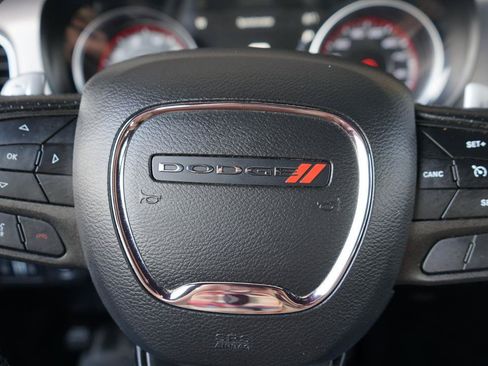 Used 2019 Dodge Charger Scat Pack RWD image 19