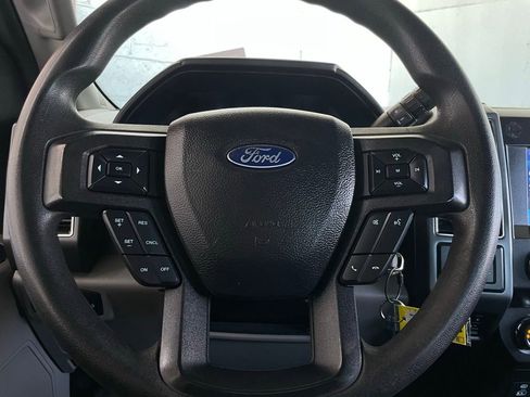 Used 2021 Ford F350 XLT image 39