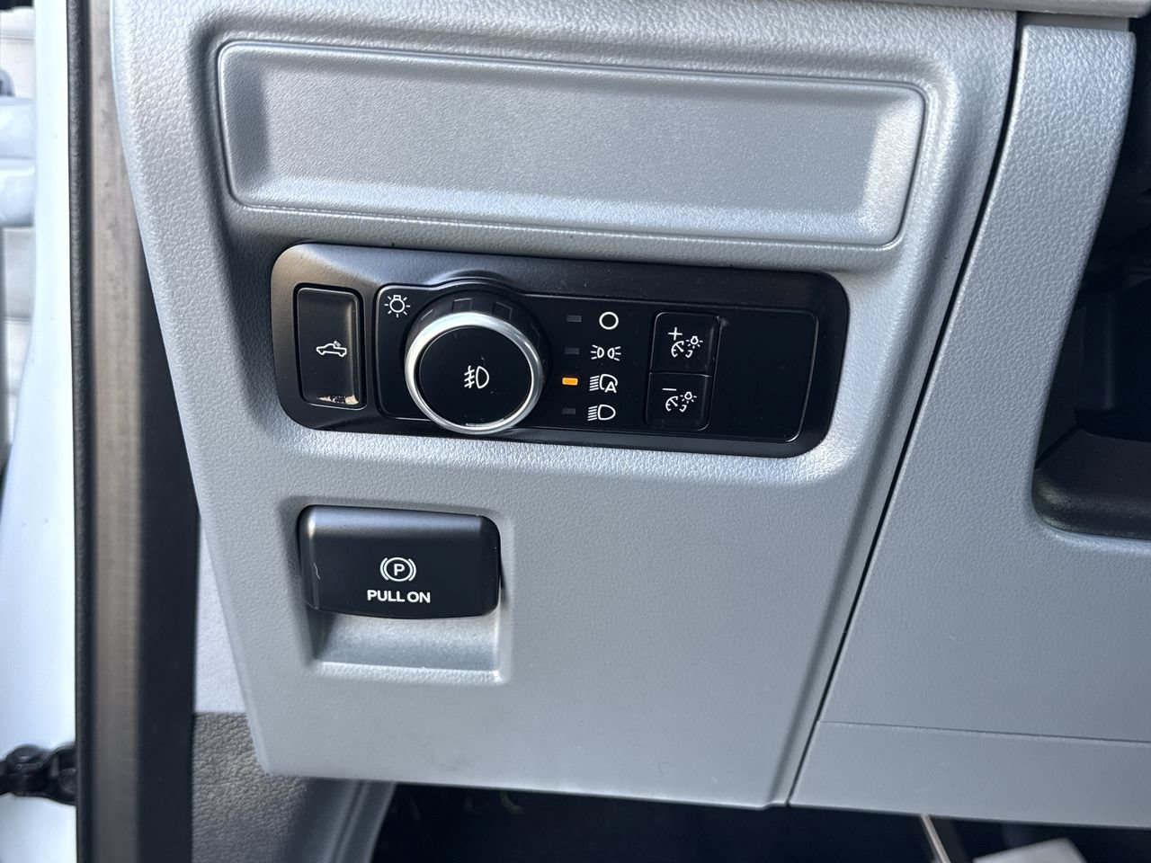 Used 2023 Ford F150 XLT AWD/4WD image 15