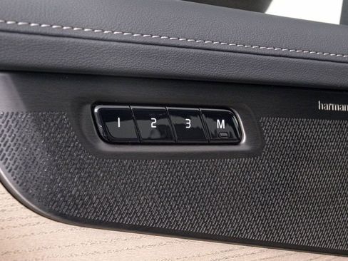 Certified 2026 Volvo XC90 B6 Plus w/ Protection Package Premier image 26