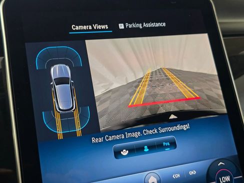 New 2025 Mercedes-Benz GLC 350e 4MATIC image 27