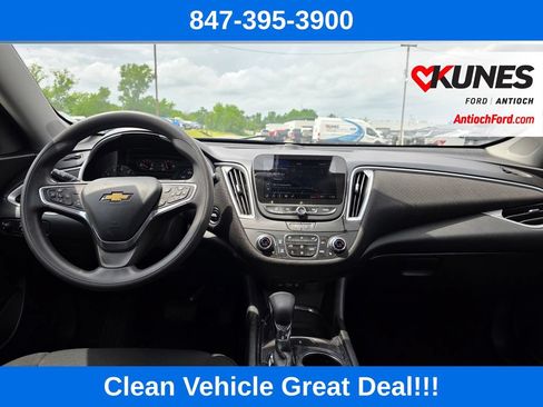 Used 2023 Chevrolet Malibu LT FWD image 13