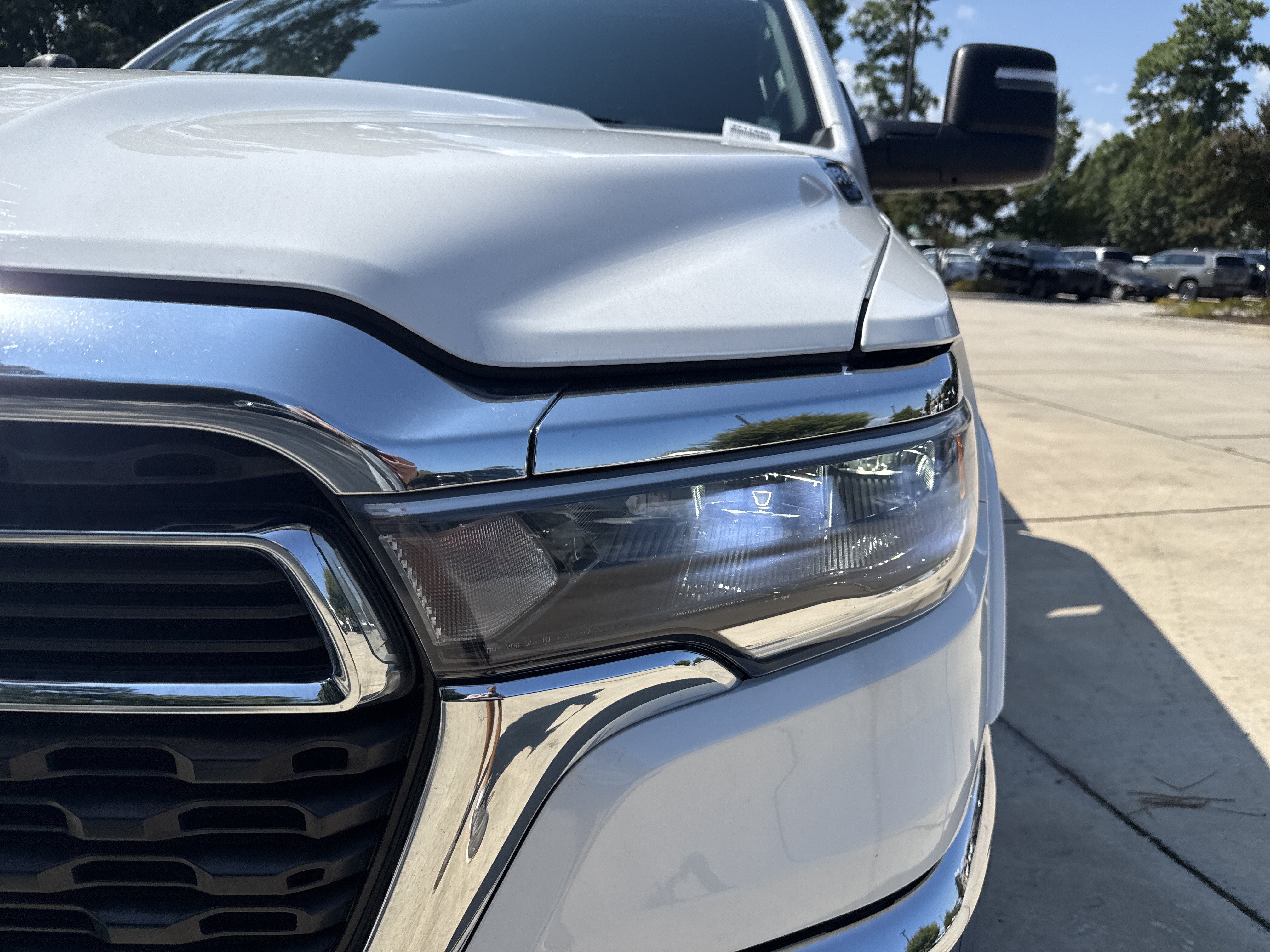 Used 2025 RAM 1500 Big Horn AWD/4WD image 6