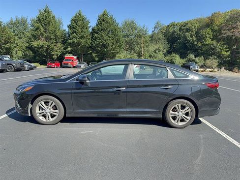 Used 2019 Hyundai Sonata SEL FWD image 2