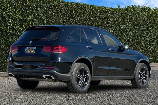 Used 2022 Mercedes-Benz GLC 300 4MATIC image 4