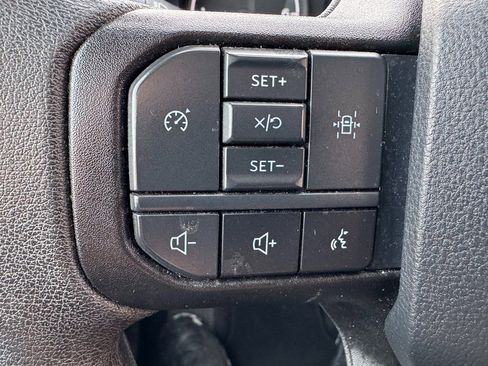 Used 2023 Ford F150 XLT w/ Trailer Tow Package image 17