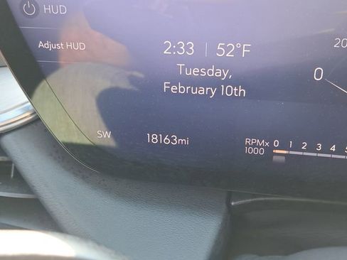 Used 2025 Buick Enclave Avenir w/ Super Cruise Package image 22