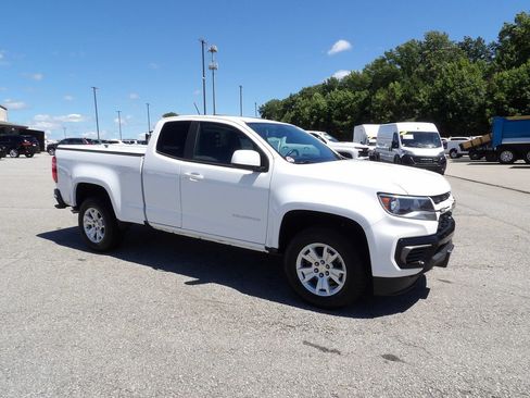 Used 2022 Chevrolet Colorado LT w/ Fleet Safety Package RWD image 10