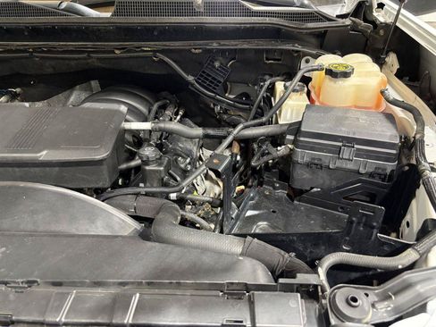 Used 2020 Chevrolet Silverado 2500 W/T w/ WT Convenience Package AWD/4WD image 25