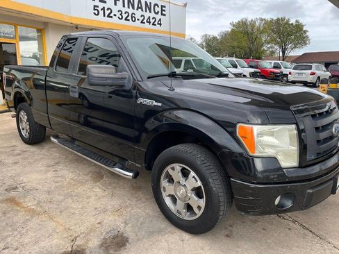 Used 2010 Ford F150 STX image 3