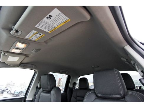 Certified 2024 Nissan Frontier SV image 28