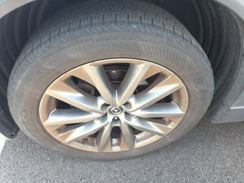 Used 2018 MAZDA CX-9 Grand Touring FWD image 7