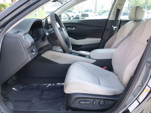 Used 2024 Honda Accord EX image 17