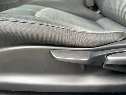 Used 2019 Nissan Leaf SV w/ SV All Weather Package image 14