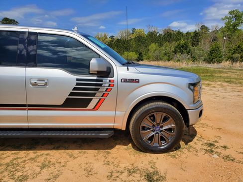 Used 2018 Ford F150 Lariat image 14