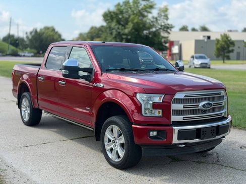 Used 2017 Ford F150 Platinum w/ Equipment Group 701A Luxury AWD/4WD image 7