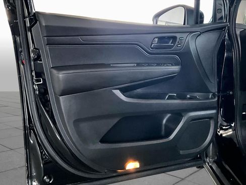 Used 2025 Honda Odyssey EX-L image 22