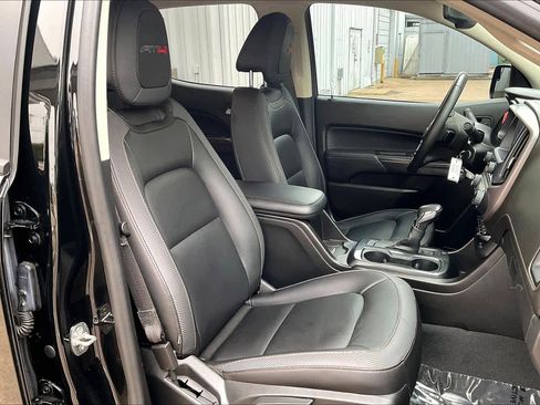 Used 2022 GMC Canyon AT4 w/ Trailering Package image 7