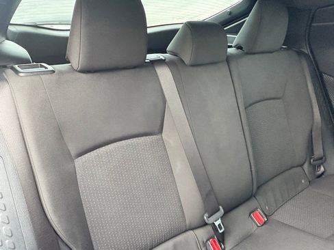 Used 2019 Toyota C-HR XLE image 32