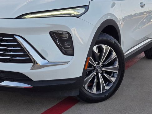 Used 2025 Buick Envision Preferred image 7