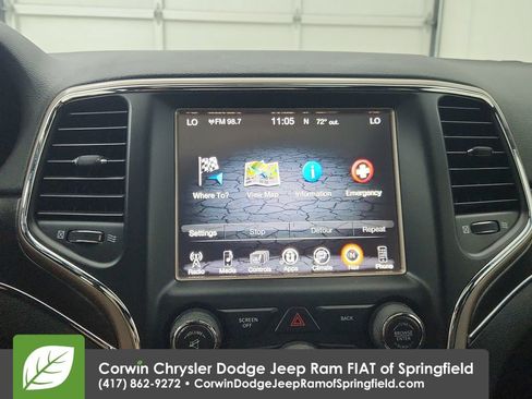 Used 2017 Jeep Grand Cherokee Limited AWD/4WD image 25