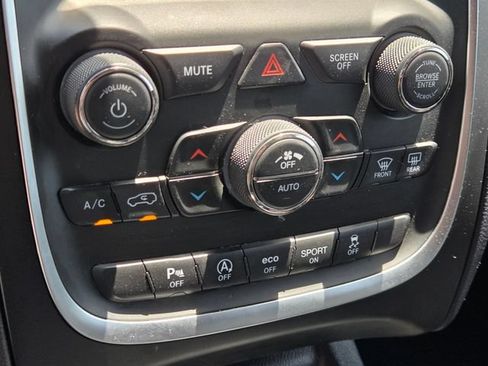 Certified 2020 Dodge Durango SXT RWD image 22