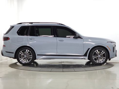 Used 2026 BMW X7 M60i AWD/4WD image 13