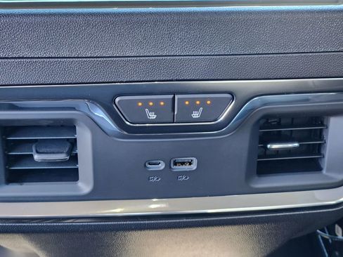 New 2026 GMC Sierra 1500 Denali w/ Technology Package AWD/4WD image 15