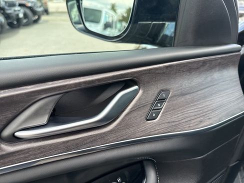 Certified 2023 Jeep Grand Cherokee L Overland w/ Rear Seat Video Group I image 22