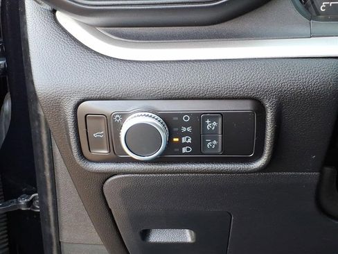 Certified 2022 Ford Explorer XLT w/ Class IV Trailer Tow Package image 19