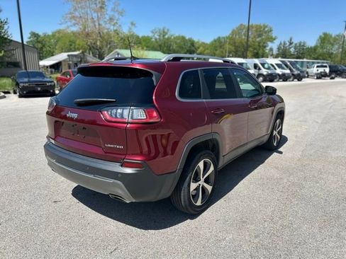 Used 2019 Jeep Cherokee Limited image 4