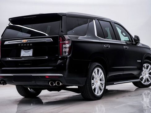 Used 2023 Chevrolet Tahoe High Country w/ Advanced Technology Package image 9