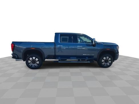 New 2025 GMC Sierra 2500 Denali w/ Technology Package image 9