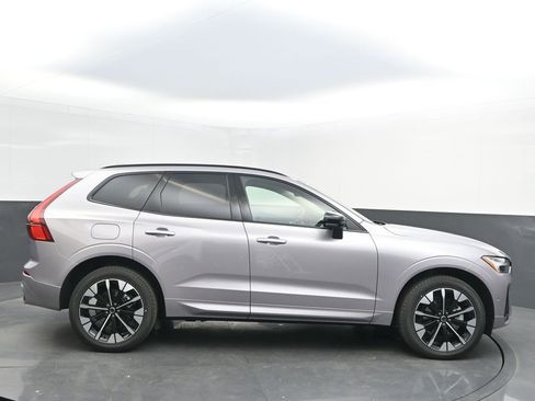 New 2026 Volvo XC60 B5 Plus w/ Protection Package Premier image 8