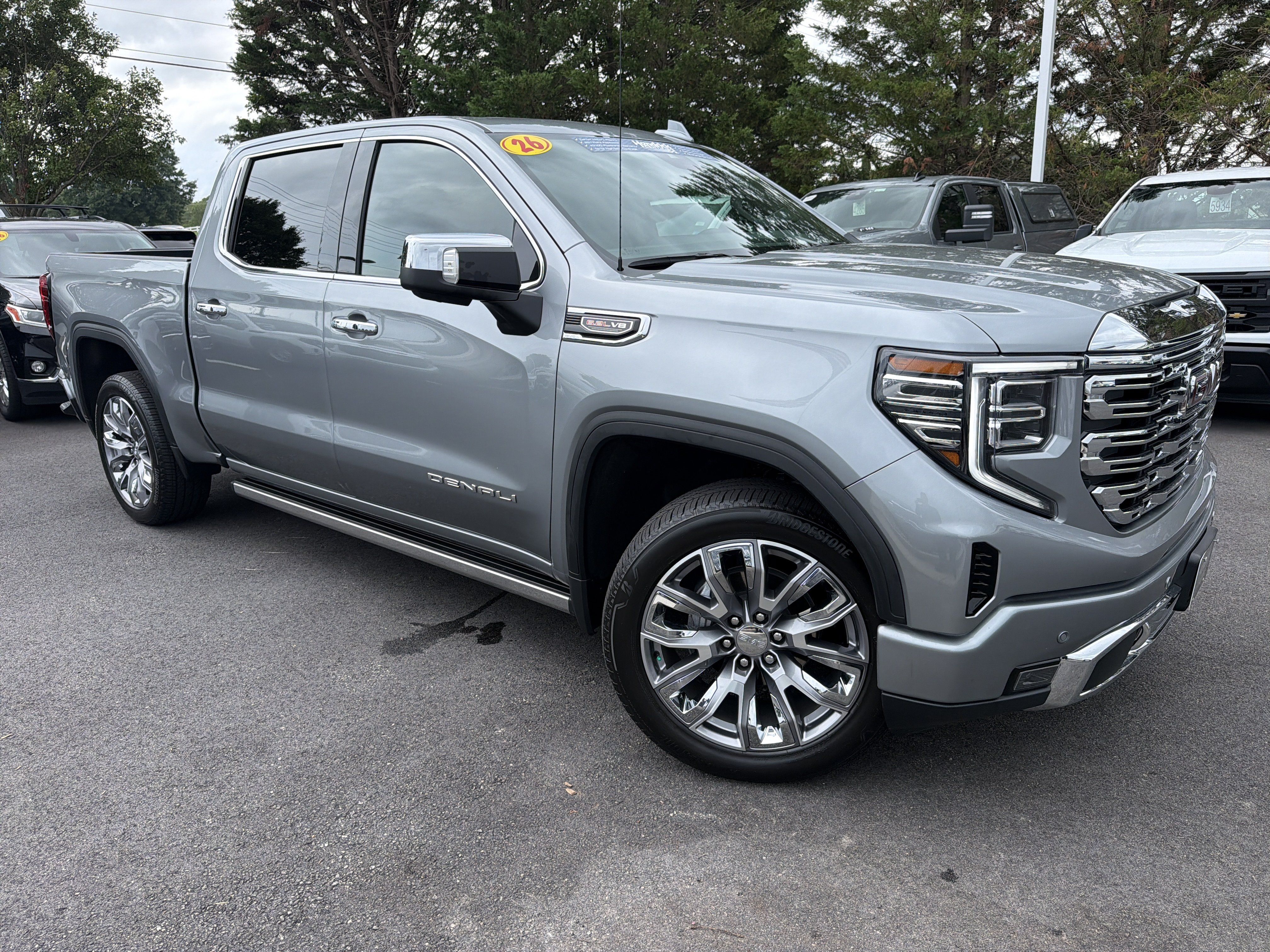 Used 2026 GMC Sierra 1500 Denali w/ Denali Reserve Package AWD/4WD image 2