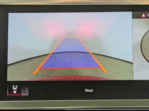 Certified 2025 Audi Q3 2.0T Premium Plus w/ Premium Plus Package image 20