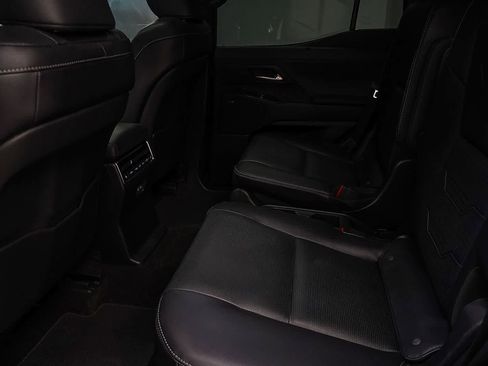 Certified 2025 Lexus GX 550 w/ Cold Area Package image 21