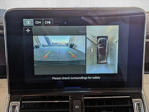 Used 2019 Lincoln Navigator Reserve image 8