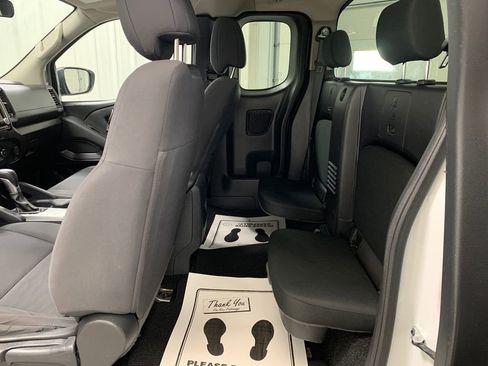 Used 2022 Nissan Frontier S w/ Technology Package image 16