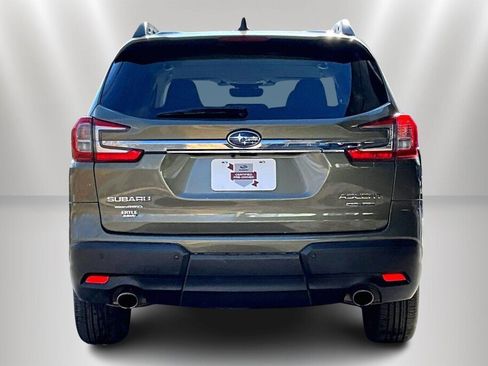 Certified 2023 Subaru Ascent Limited image 6