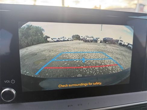 Used 2024 Toyota Prius Prime XSE Premium image 18