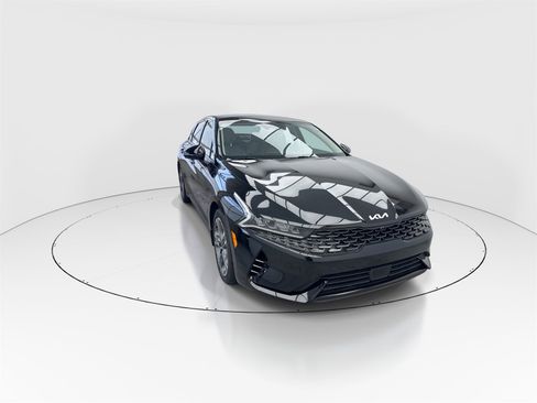 Used 2023 Kia K5 EX w/ EX Premium Package image 2