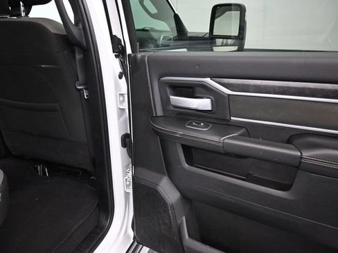 Used 2024 RAM 3500 Big Horn AWD/4WD image 20