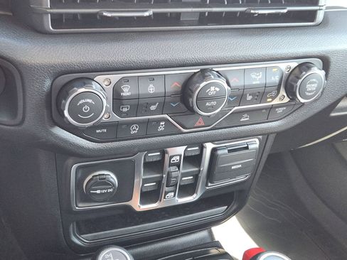 New 2026 Jeep Wrangler Unlimited Sport AWD/4WD image 18