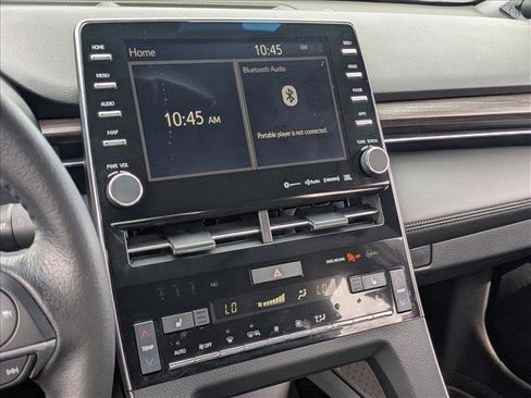 Used 2019 Toyota Avalon XLE image 14