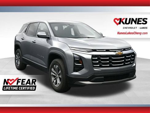 Used 2025 Chevrolet Equinox LT AWD/4WD image 1